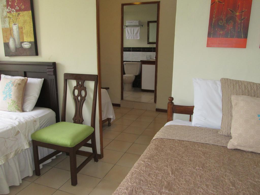 Hotel San Mateo San Salvador Zimmer foto