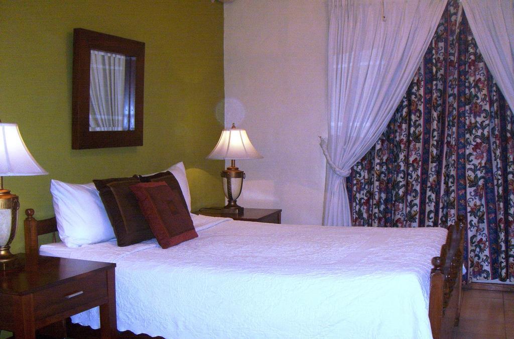Hotel San Mateo San Salvador Zimmer foto